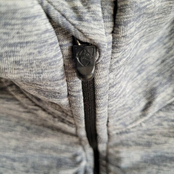 Alphalete Heathered Grey Half Zip Long Sleeve Top Size  Small - Picture 3 of 10